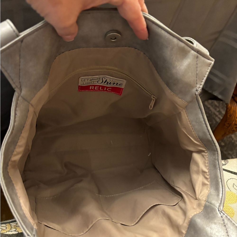 Relic By Fossil Brooke Tote Euc - image 7